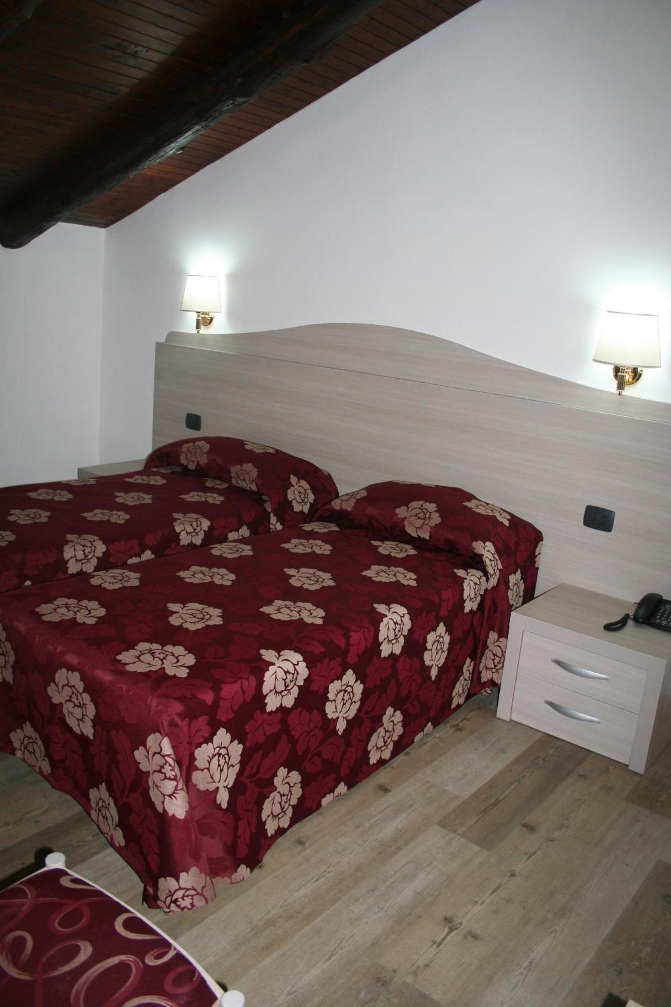 Agriturismo Cascina Del Vai 카이로 몬테노테 객실 사진