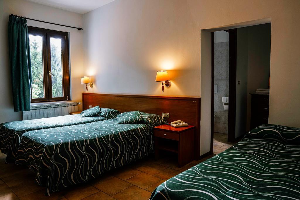 Agriturismo Cascina Del Vai 카이로 몬테노테 외부 사진