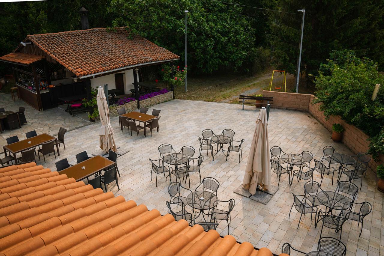 Agriturismo Cascina Del Vai 카이로 몬테노테 외부 사진