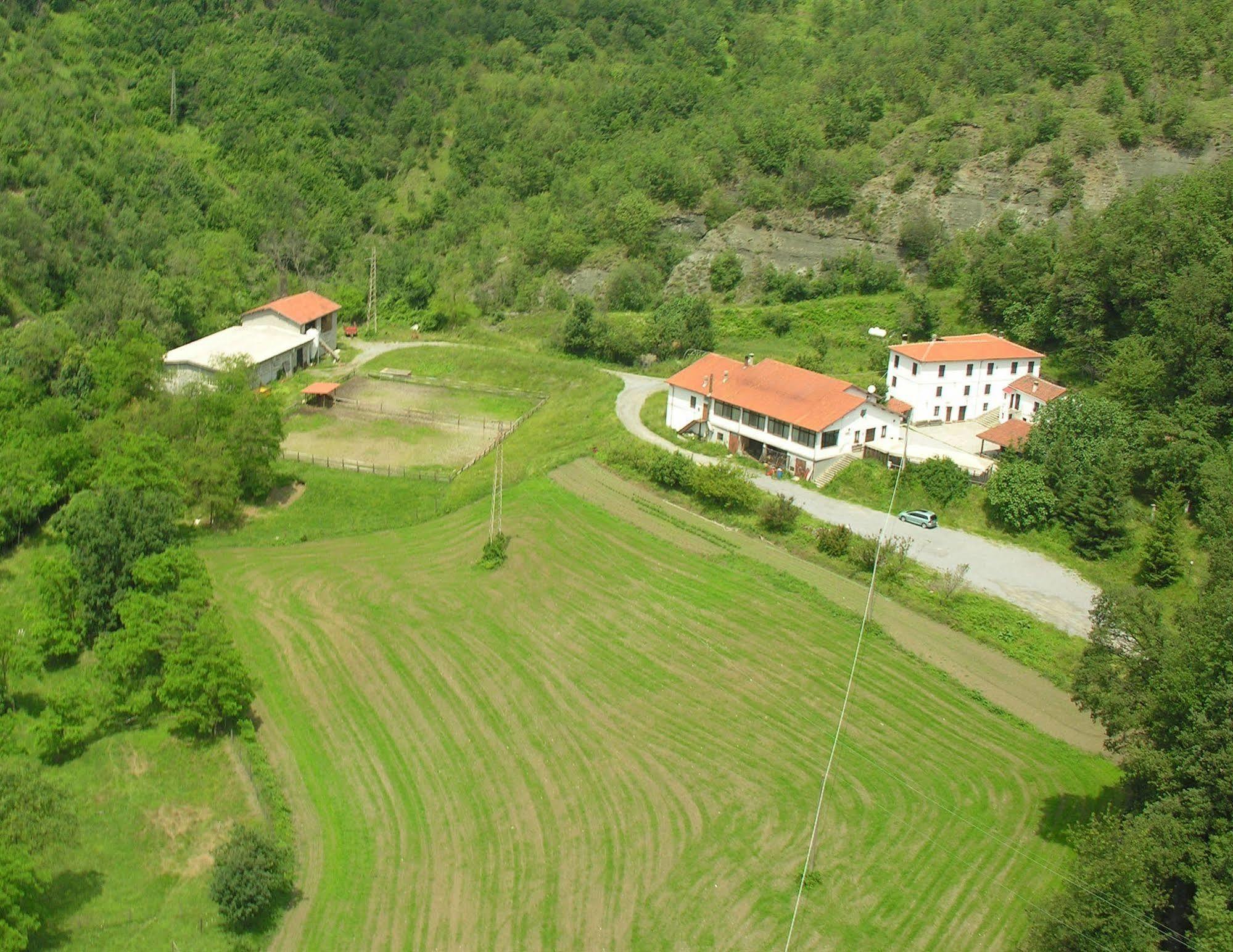 Agriturismo Cascina Del Vai 카이로 몬테노테 외부 사진