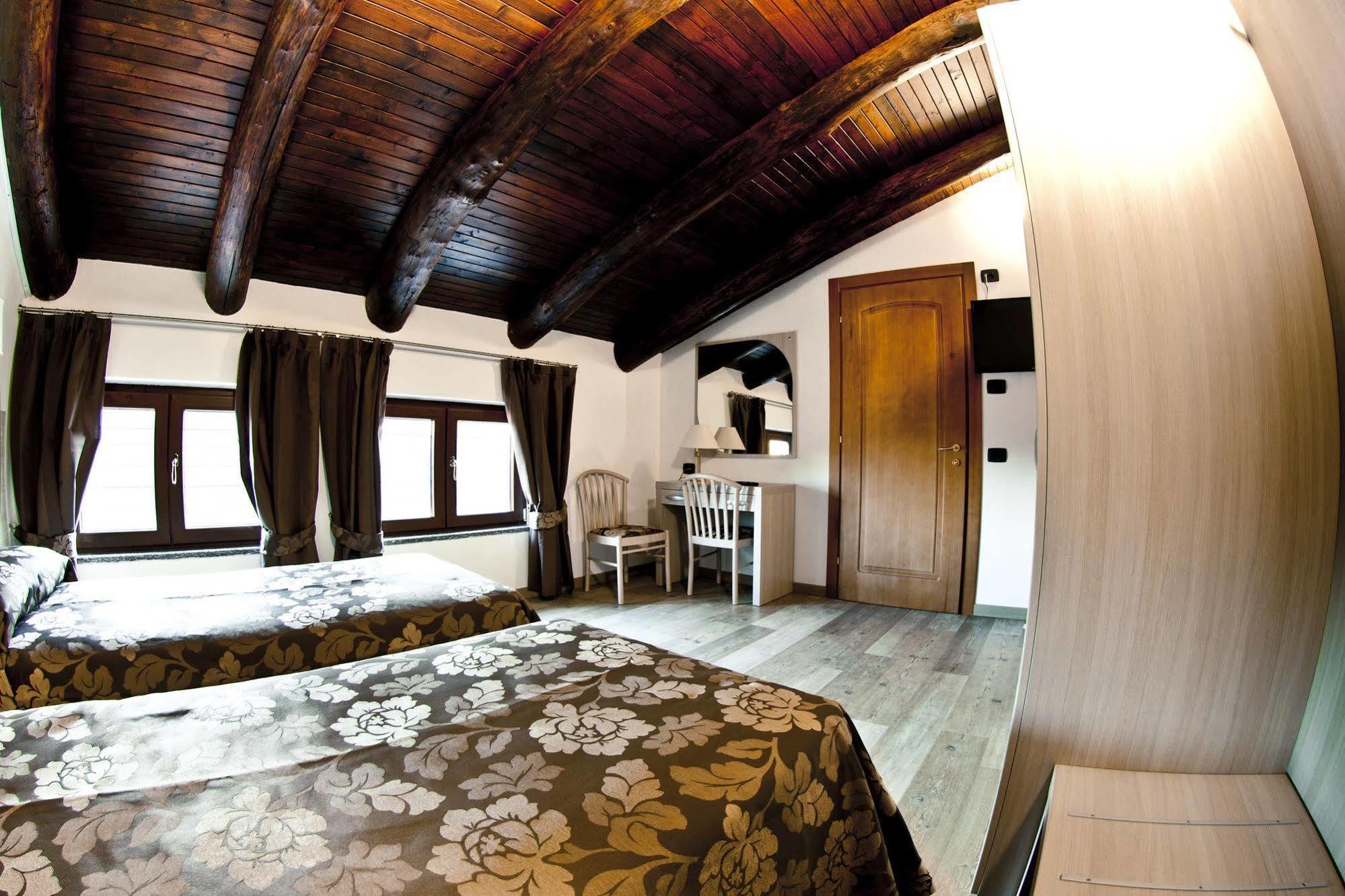 Agriturismo Cascina Del Vai 카이로 몬테노테 외부 사진